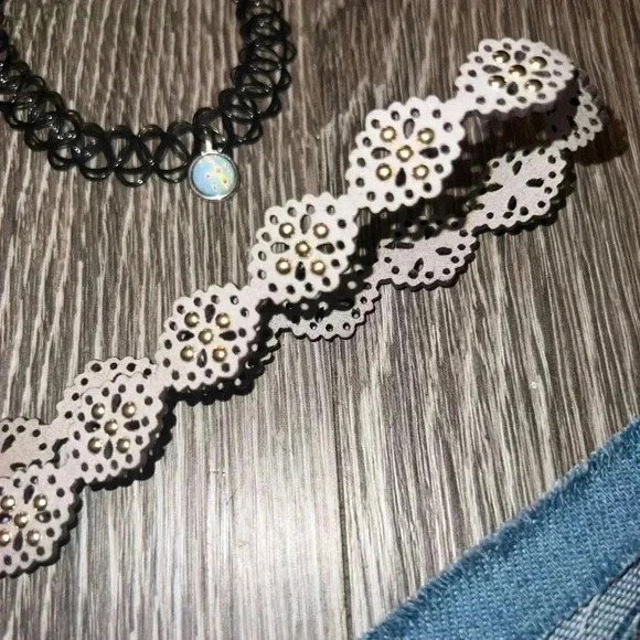 Set of 4 chokers 🖤💙 - Picture 4 of 6